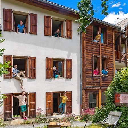 Gite Le Flourou Hotell Le Monêtier-les-Bains Exteriör bild