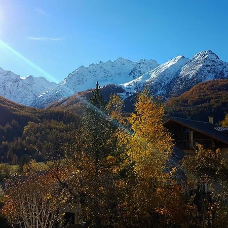 Gite Le Flourou Hotell Le Monêtier-les-Bains Exteriör bild