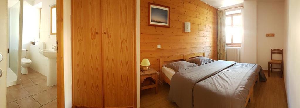 Gite Le Flourou Hotell Le Monêtier-les-Bains Exteriör bild